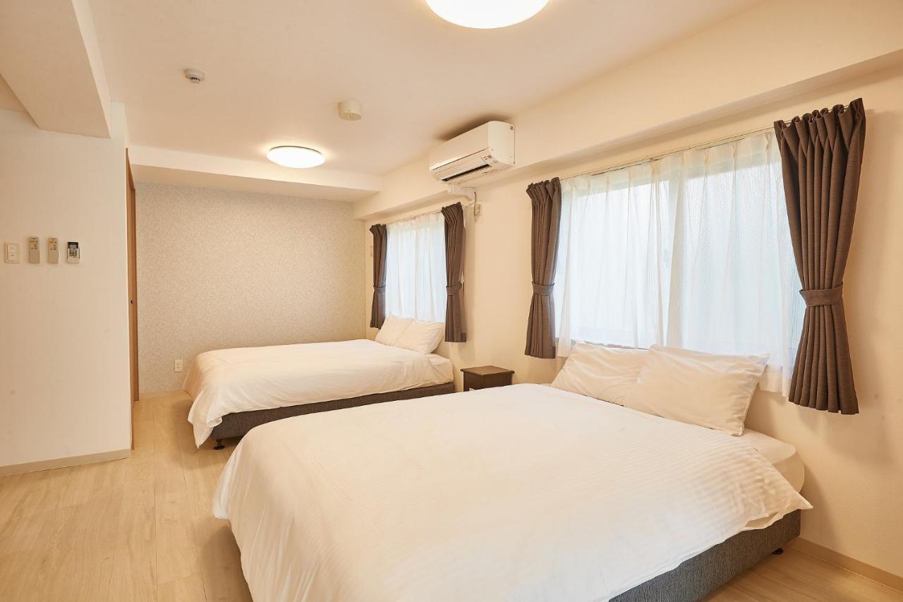 New Normal Hotel In Nago ニューノーマルホテルイン名護 Экстерьер фото